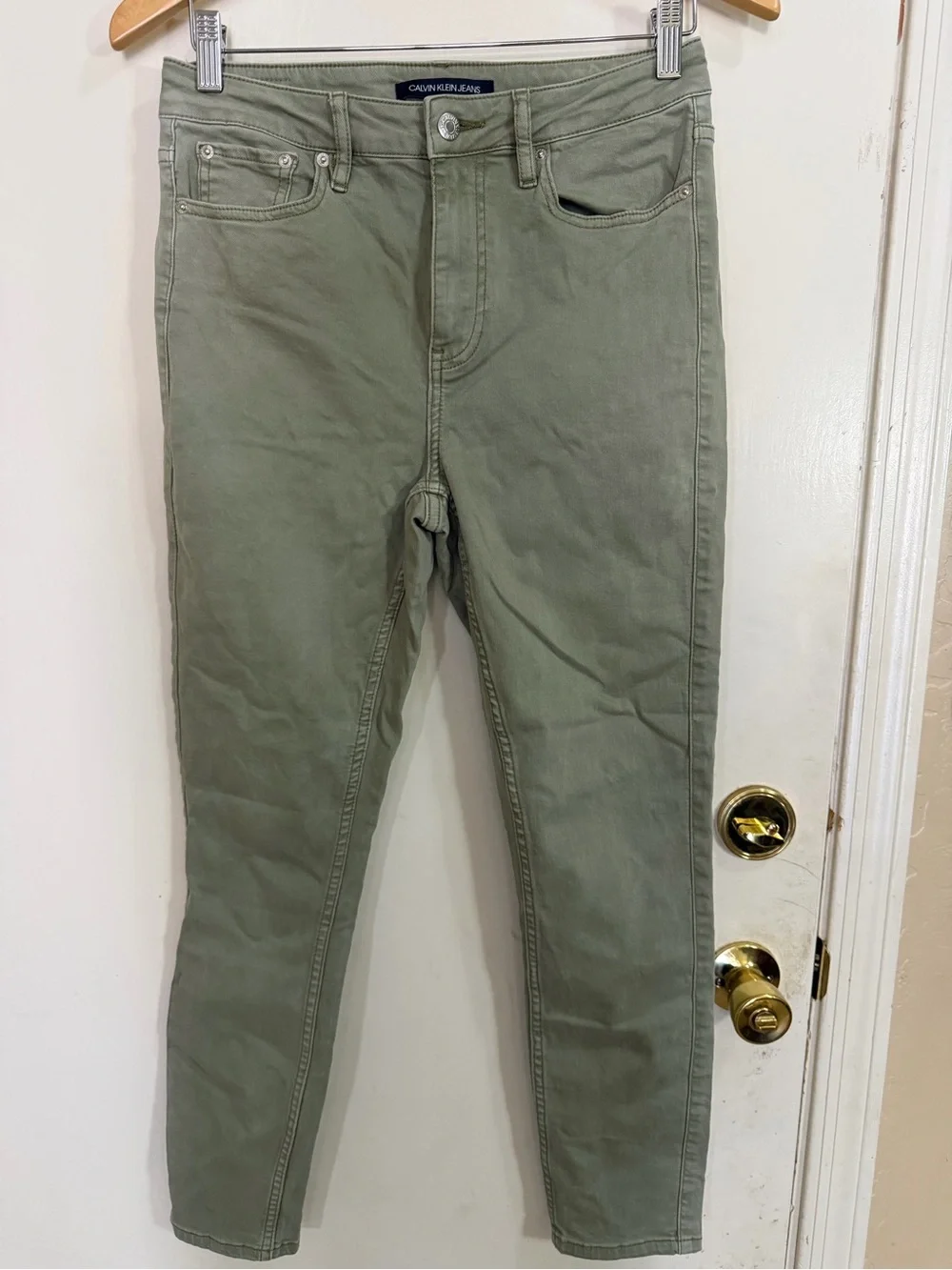 Calvin Klein Jeans Olive Green Skinny Women’s Jeans (277)